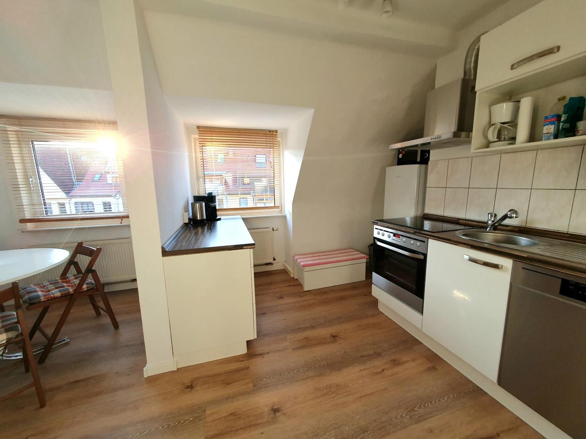 Apartment Am Suedpark Erfurt - Inkl Garten Mit Sitzlounge - Zentrumsnah Buitenkant foto